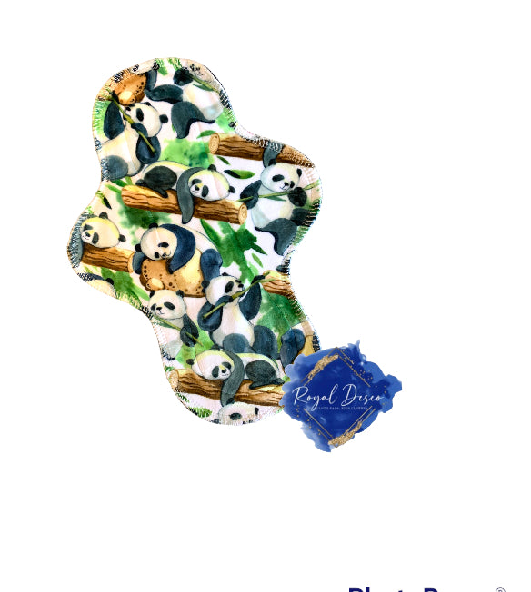 "Panada" Minky Topper: - Curvy Flare